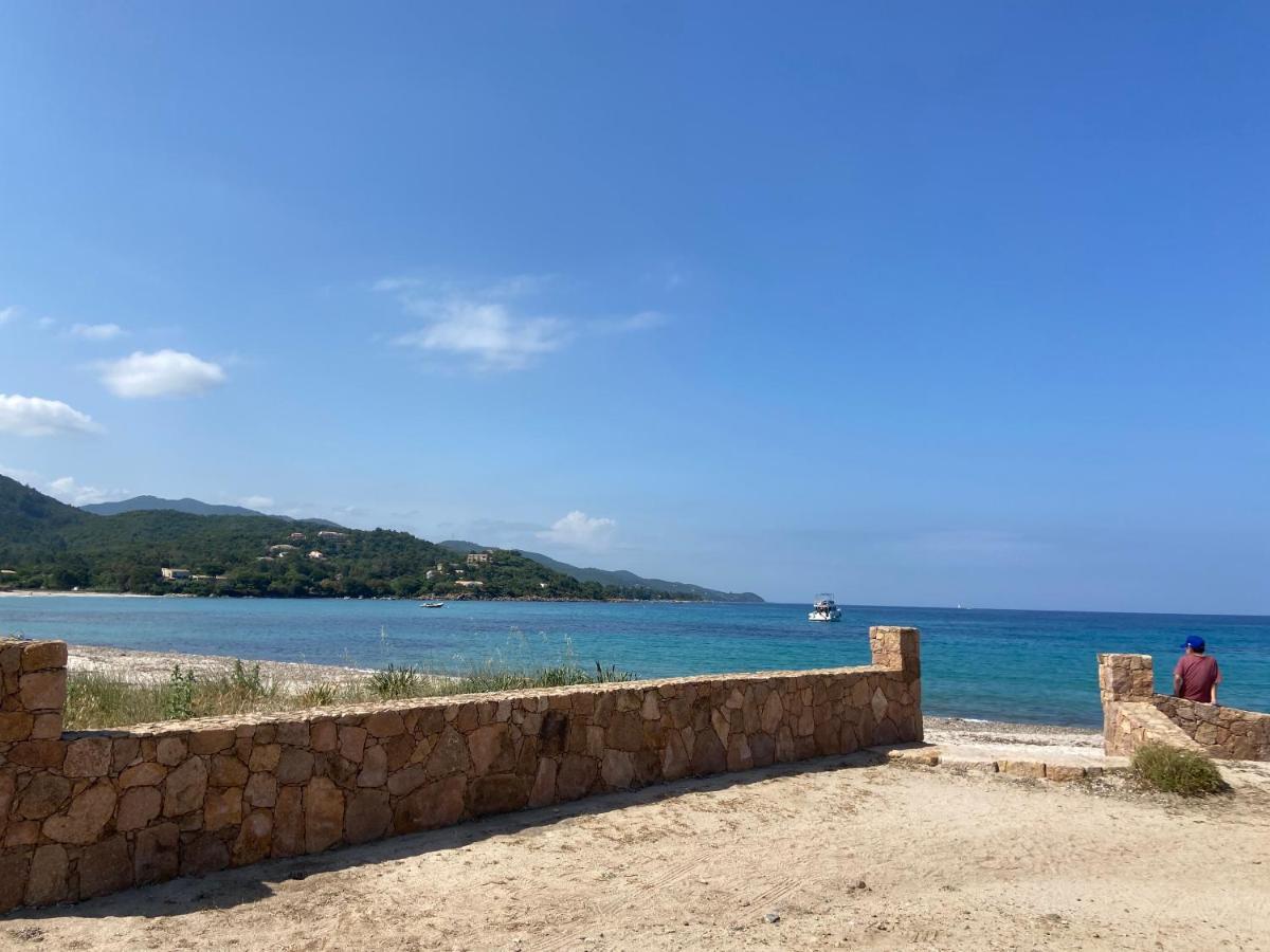 Les Lodges De La Plage U Dragulinu Sari-Solenzara Buitenkant foto