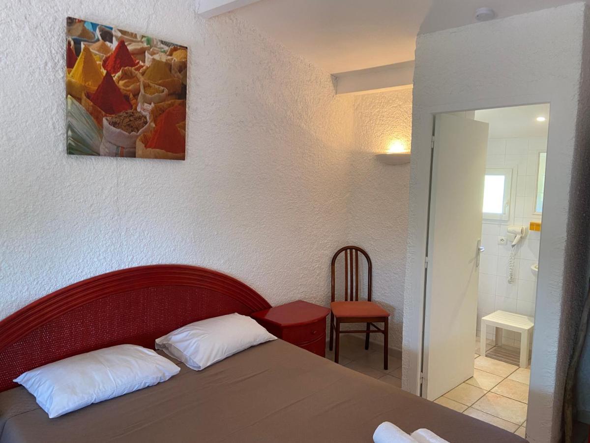 Les Lodges De La Plage U Dragulinu Sari-Solenzara Buitenkant foto