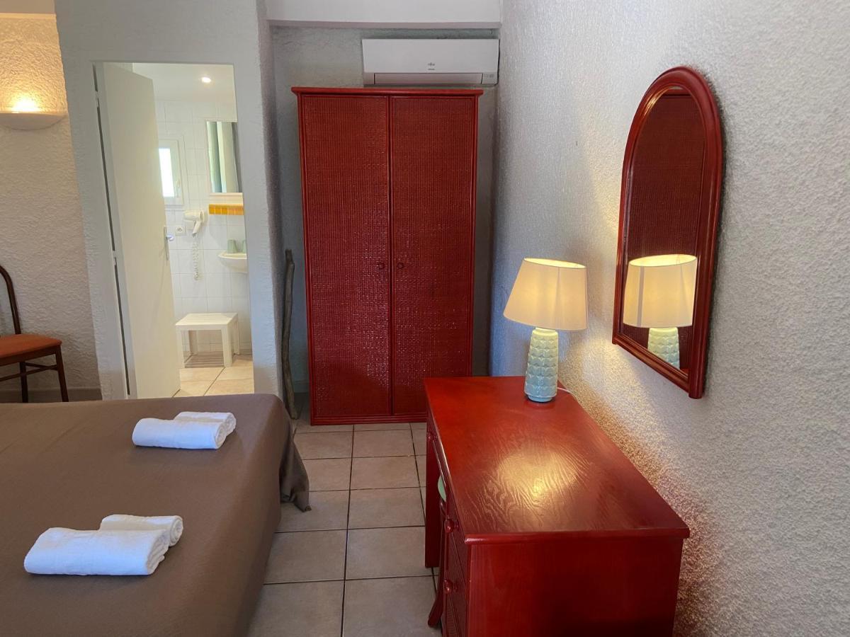 Les Lodges De La Plage U Dragulinu Sari-Solenzara Buitenkant foto