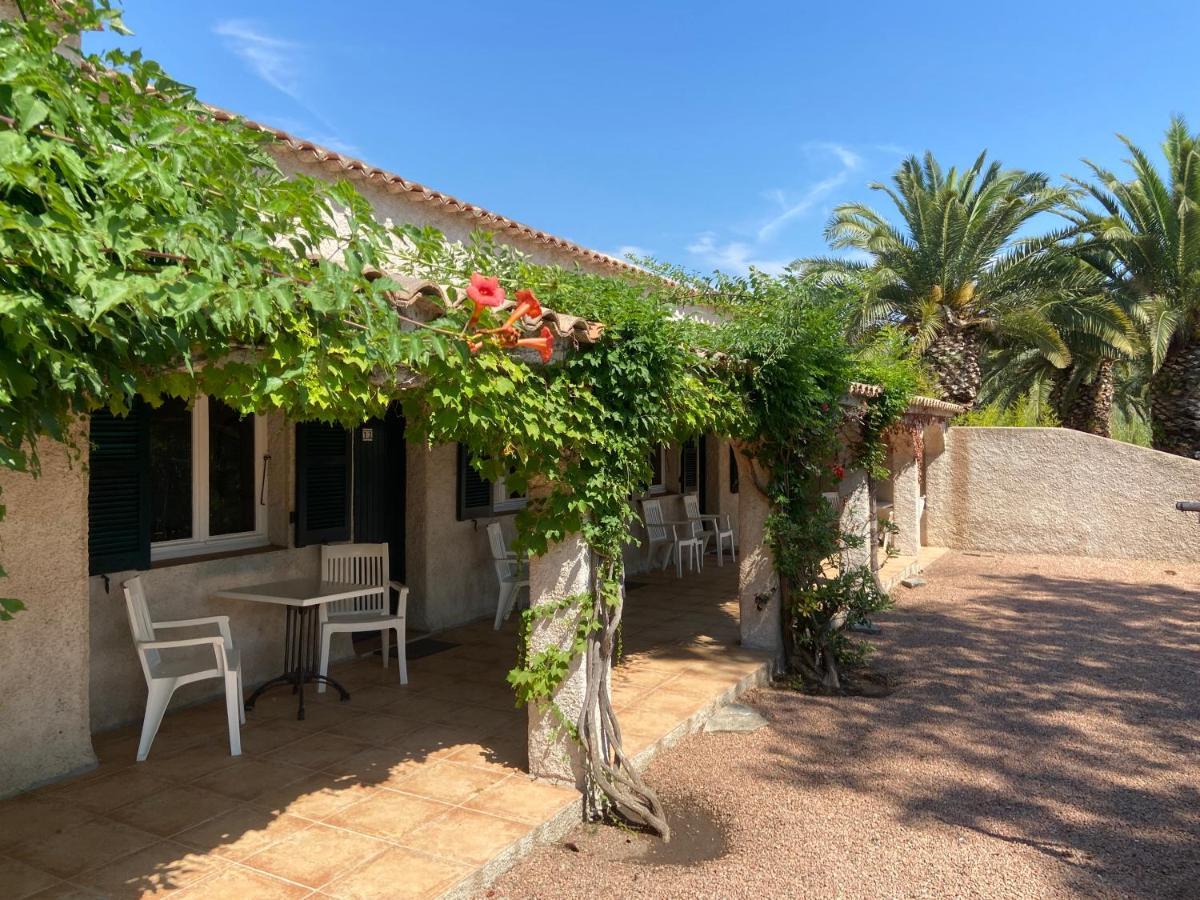 Les Lodges De La Plage U Dragulinu Sari-Solenzara Buitenkant foto