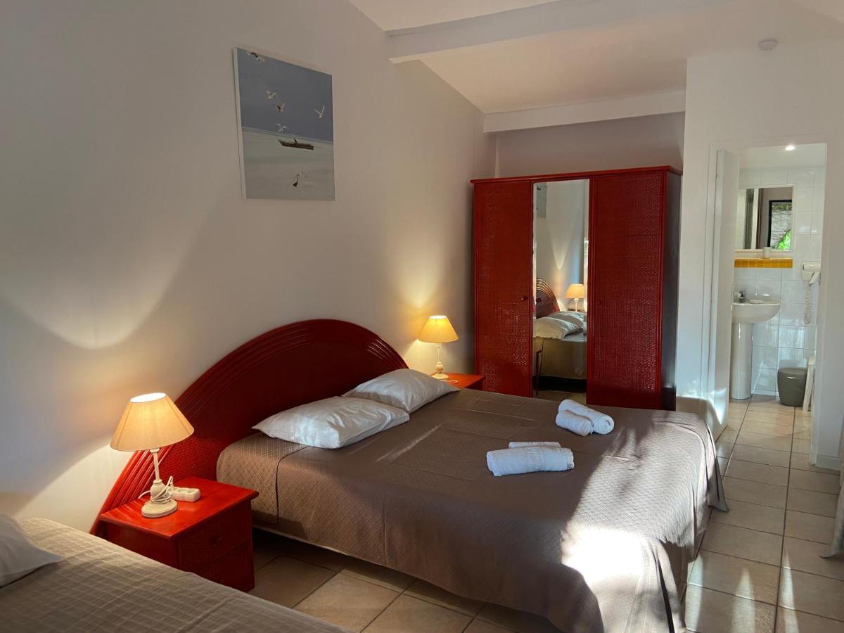 Les Lodges De La Plage U Dragulinu Sari-Solenzara Buitenkant foto